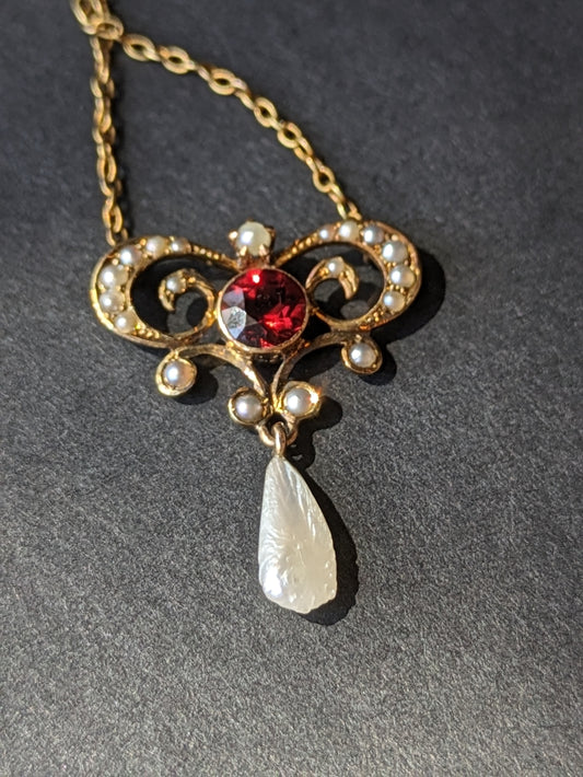 14K garnet Art Nouveau necklace with seed pearl