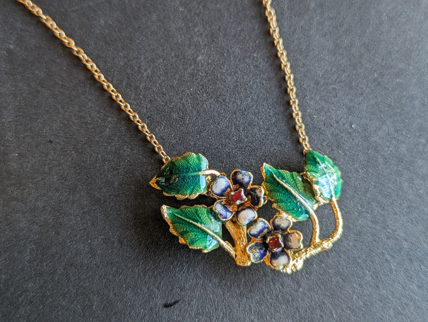 Enamel leaf & flower Necklace