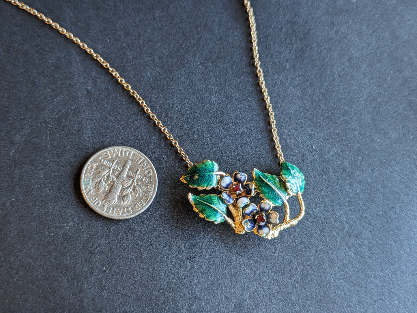 Enamel leaf & flower Necklace