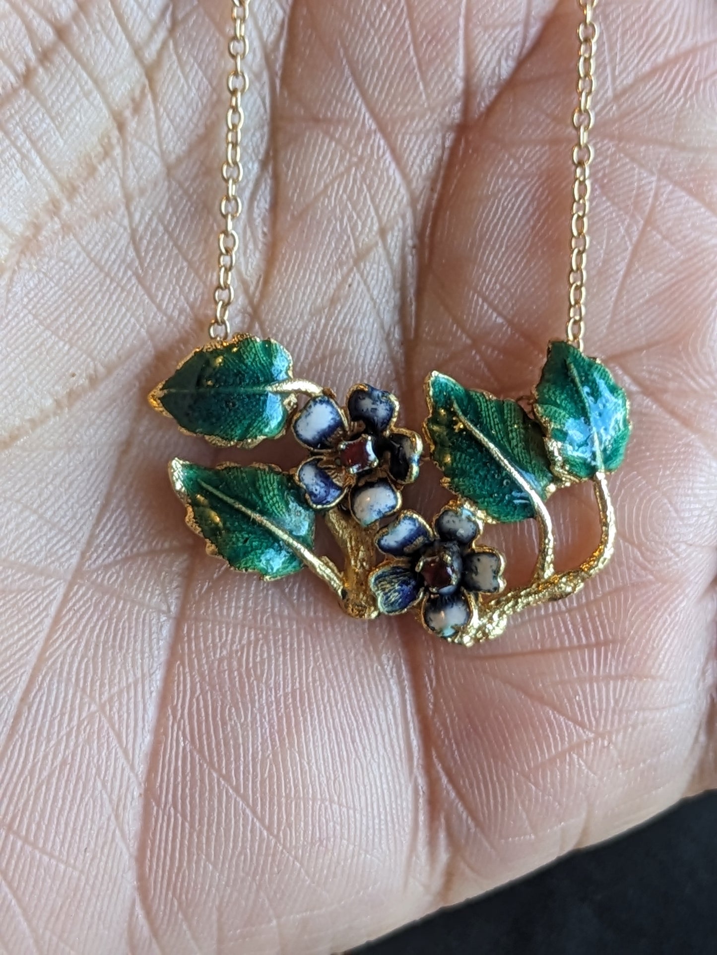 Enamel leaf & flower Necklace