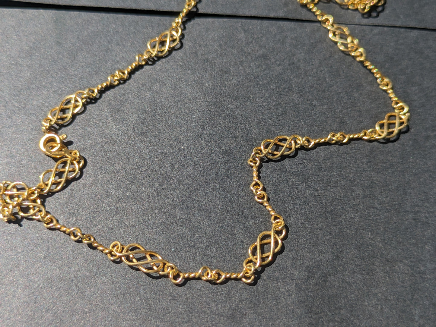 Cropp and Farr 18K gold chain