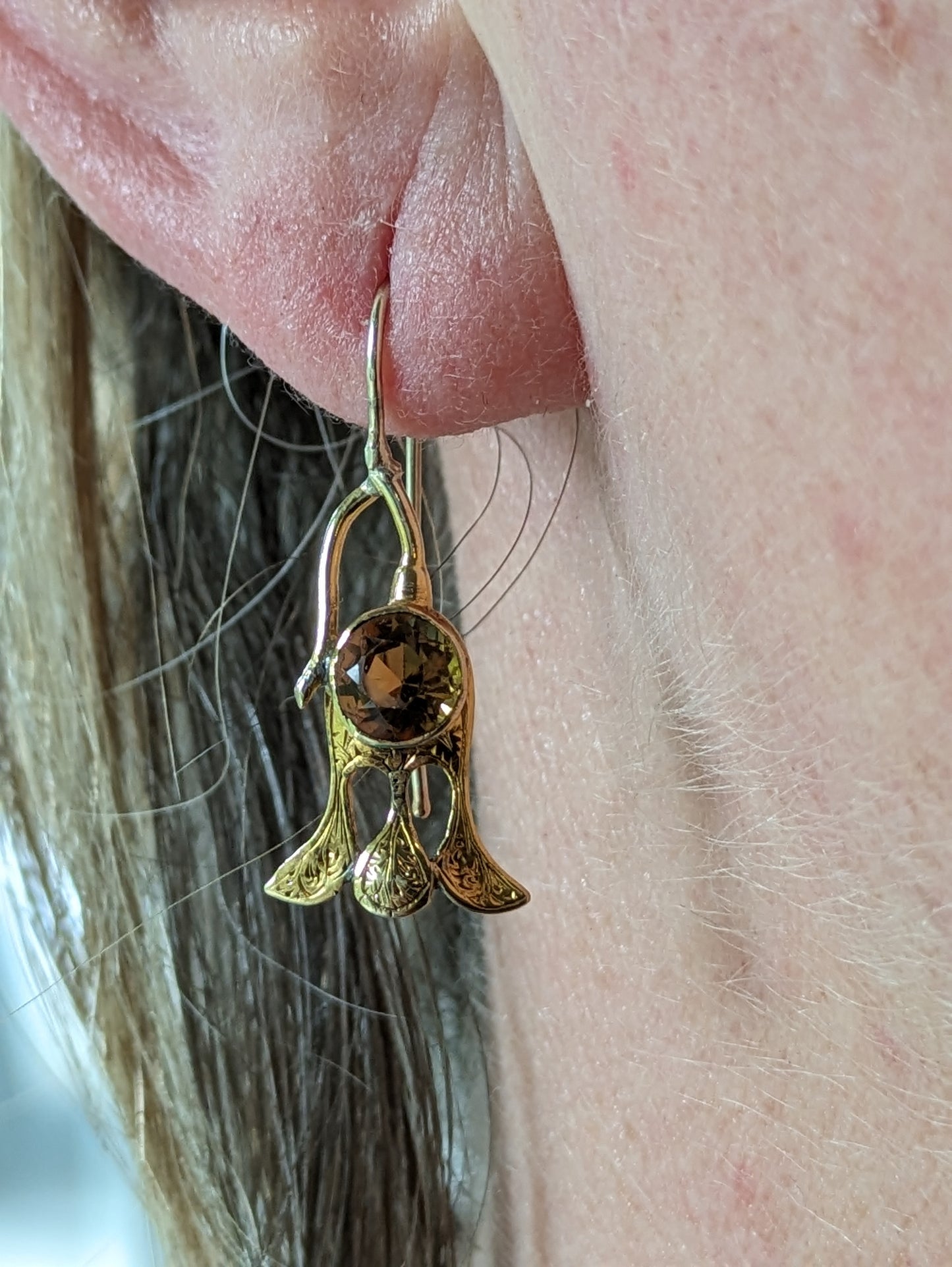 Art Nouveau Citrine and Gold earrings