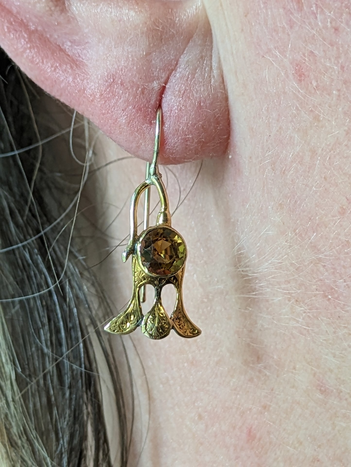 Art Nouveau Citrine and Gold earrings