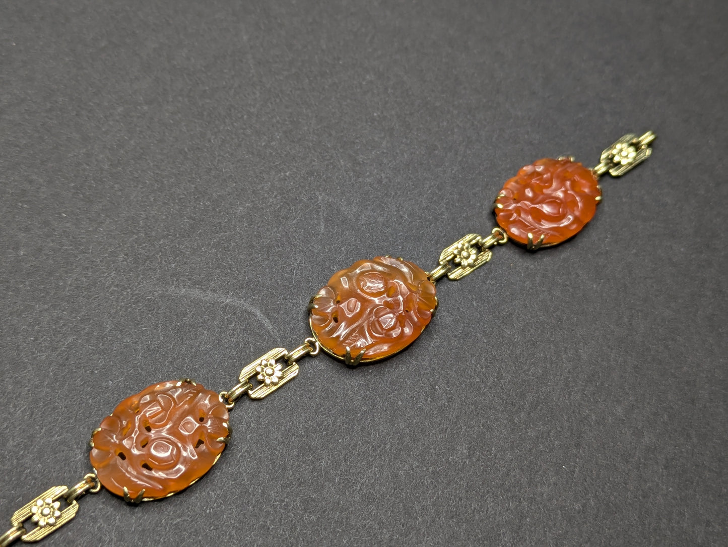 Carved Carnelian 14k 1930s Bracelet