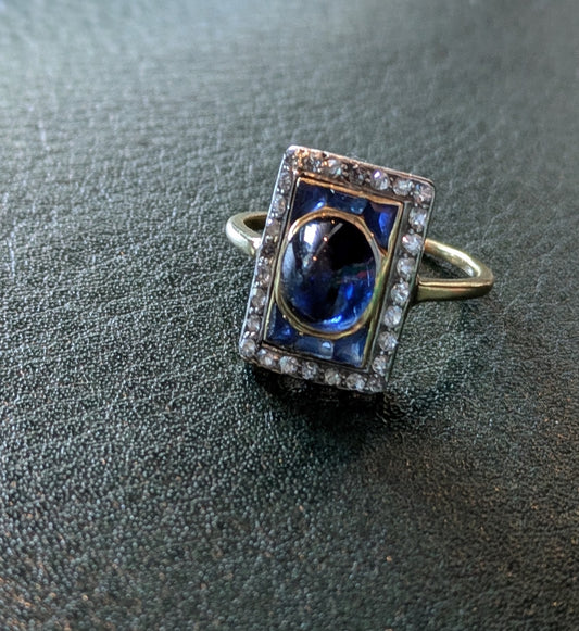 Art Deco Sugarloaf Sapphire and Diamond Ring