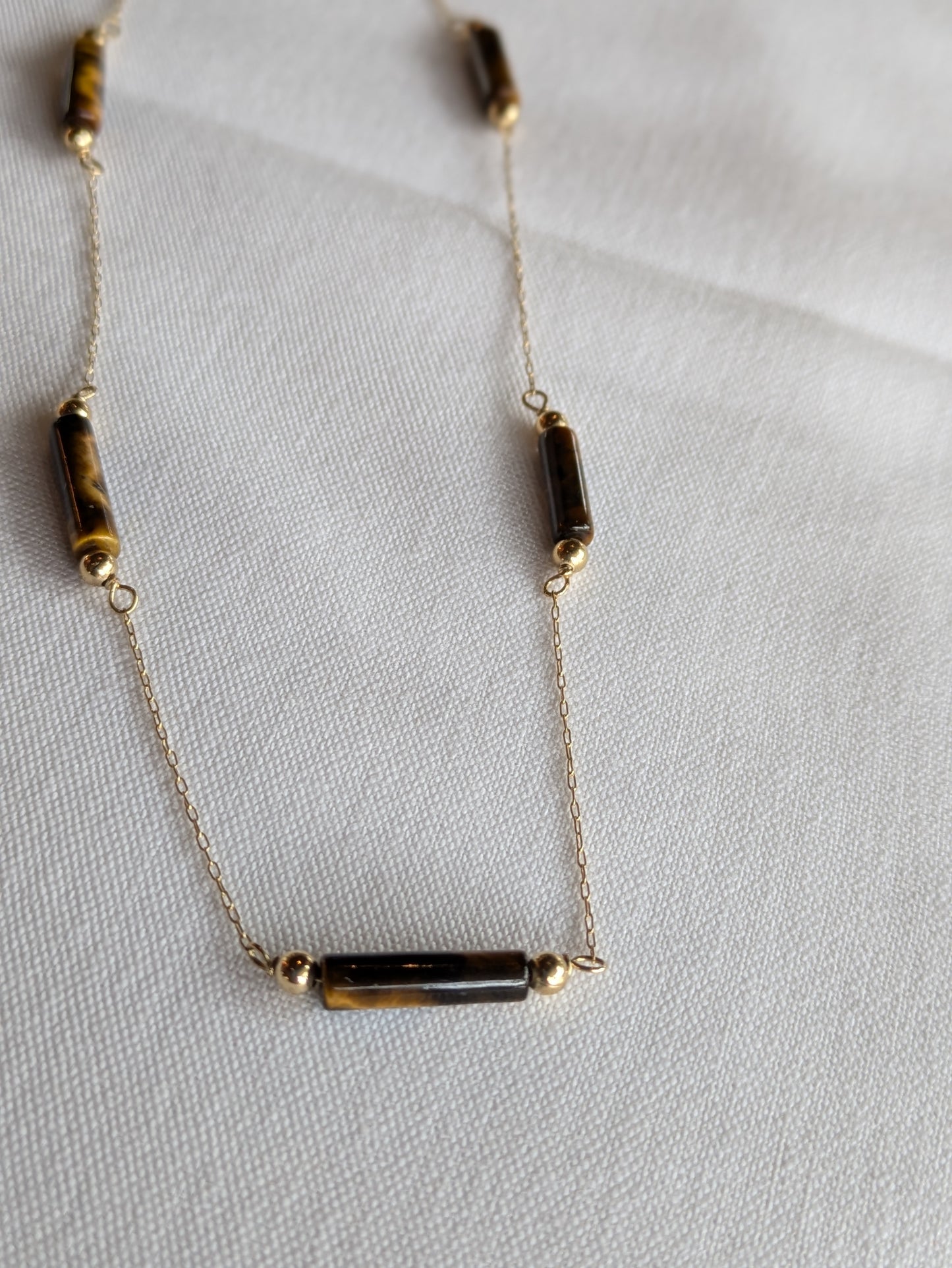 14k Tiger Eye Necklace 1960's