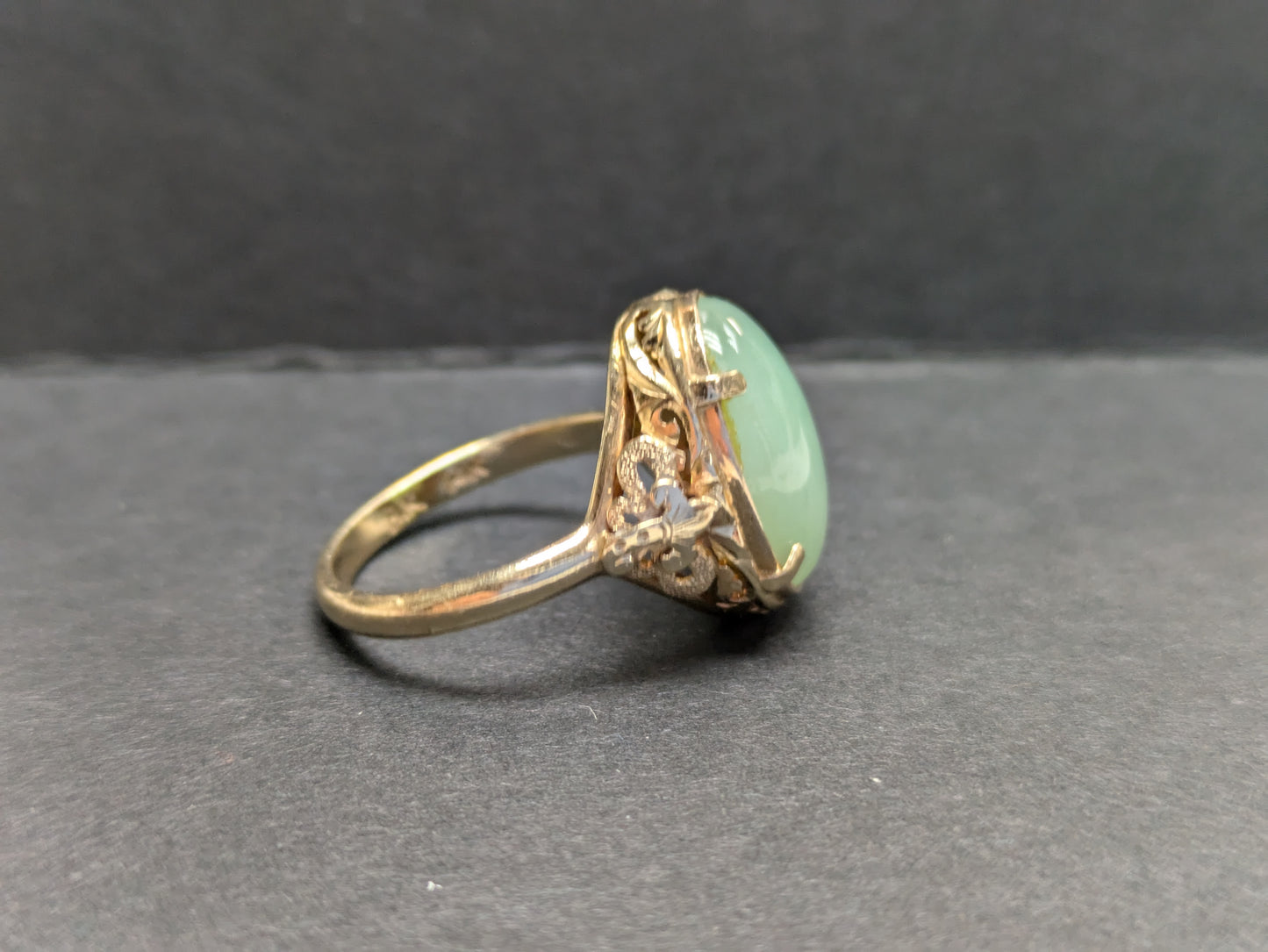 14k Jade Ring Ming's-Hawain