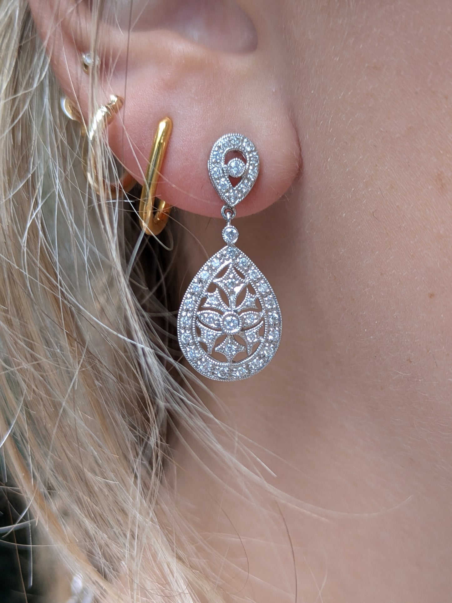 18k Retro Diamond Tear Drop Earrings