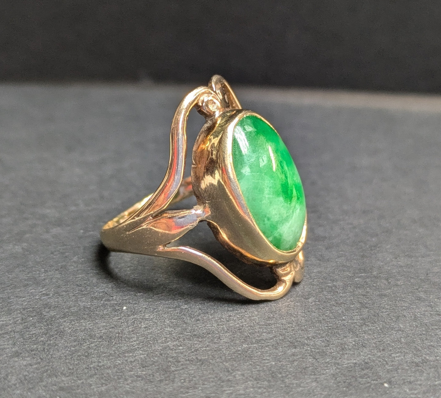 14k Art Nouveau Jade Ring