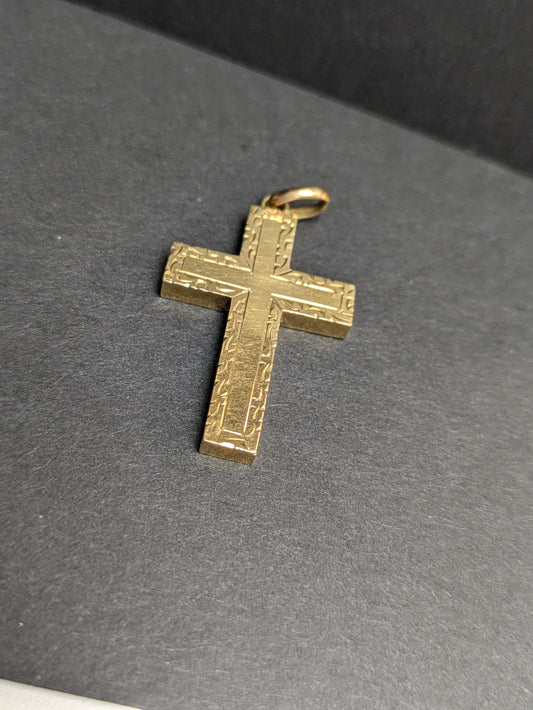 18k Engraved Gold Cross Pendant