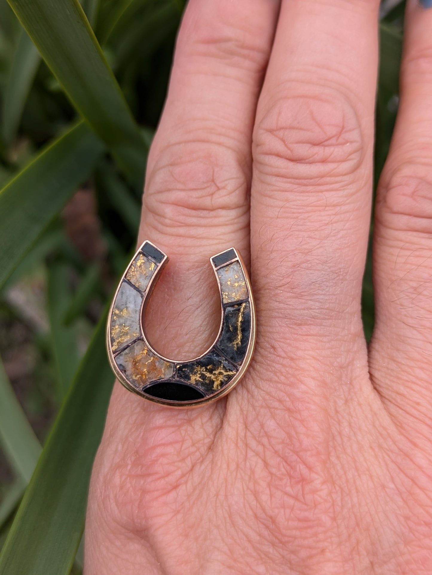 Very Large Horseshoe Ring in set with Quartz