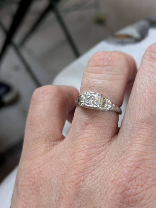 18k White Gold Illusion Mounted 1/4 ct Old European Cut Diamond Ring