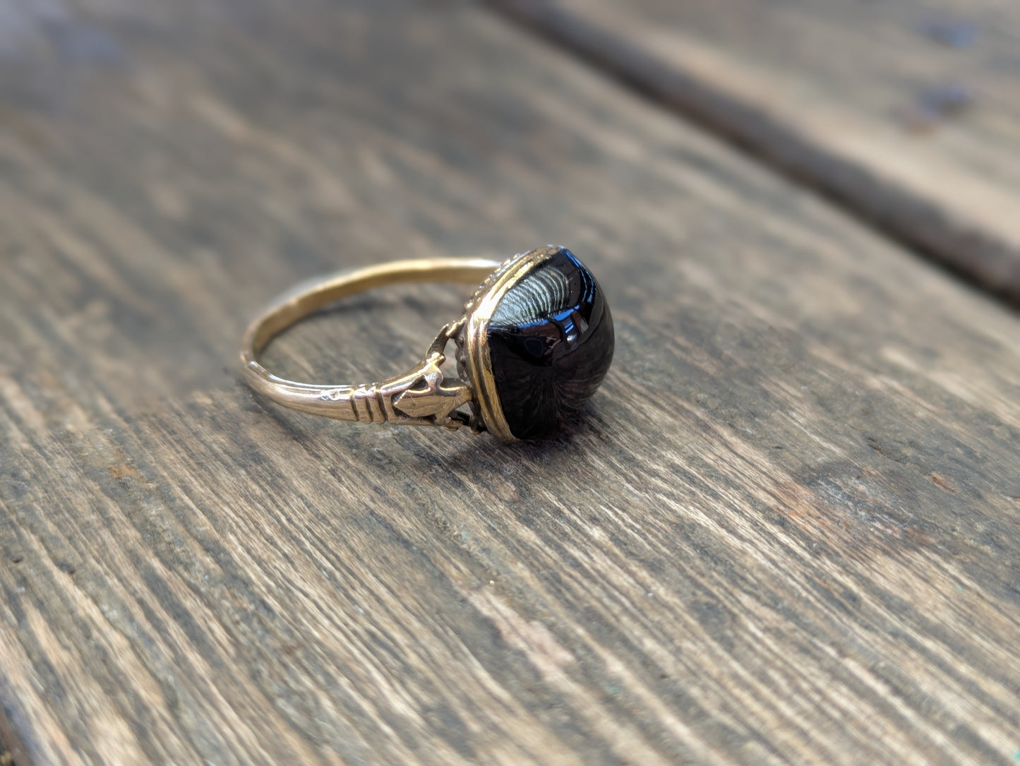 18k Georgian Garnet Ring