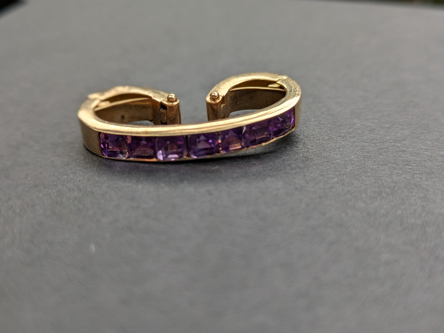 14k Amethyst Scarf Clip