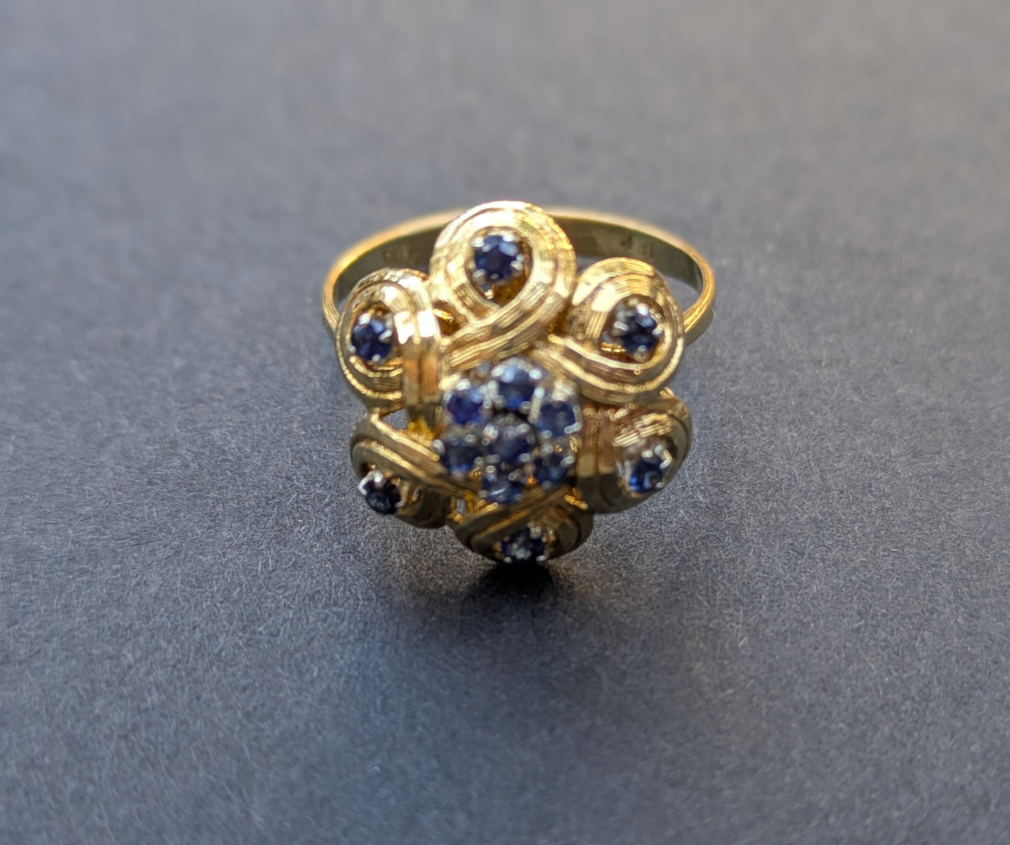18k 1960's Sapphire Bow Ring