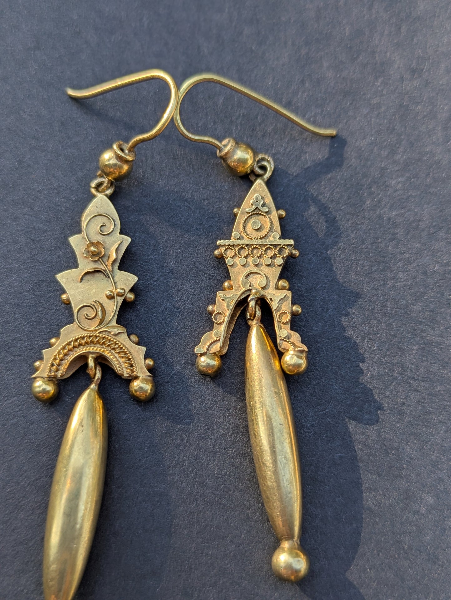 18k English Early Victorian Dangle Earrings