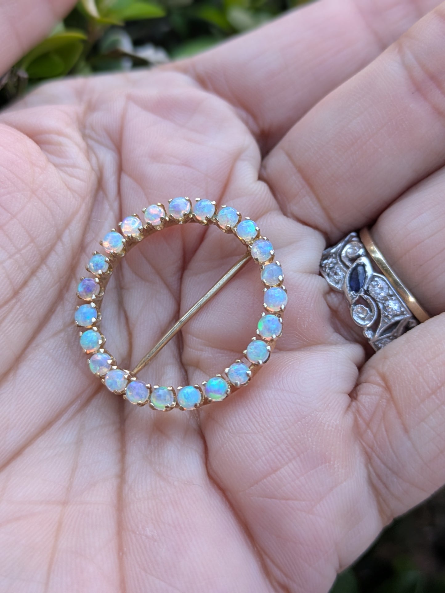 14k 1950's Opal Circle Brooch