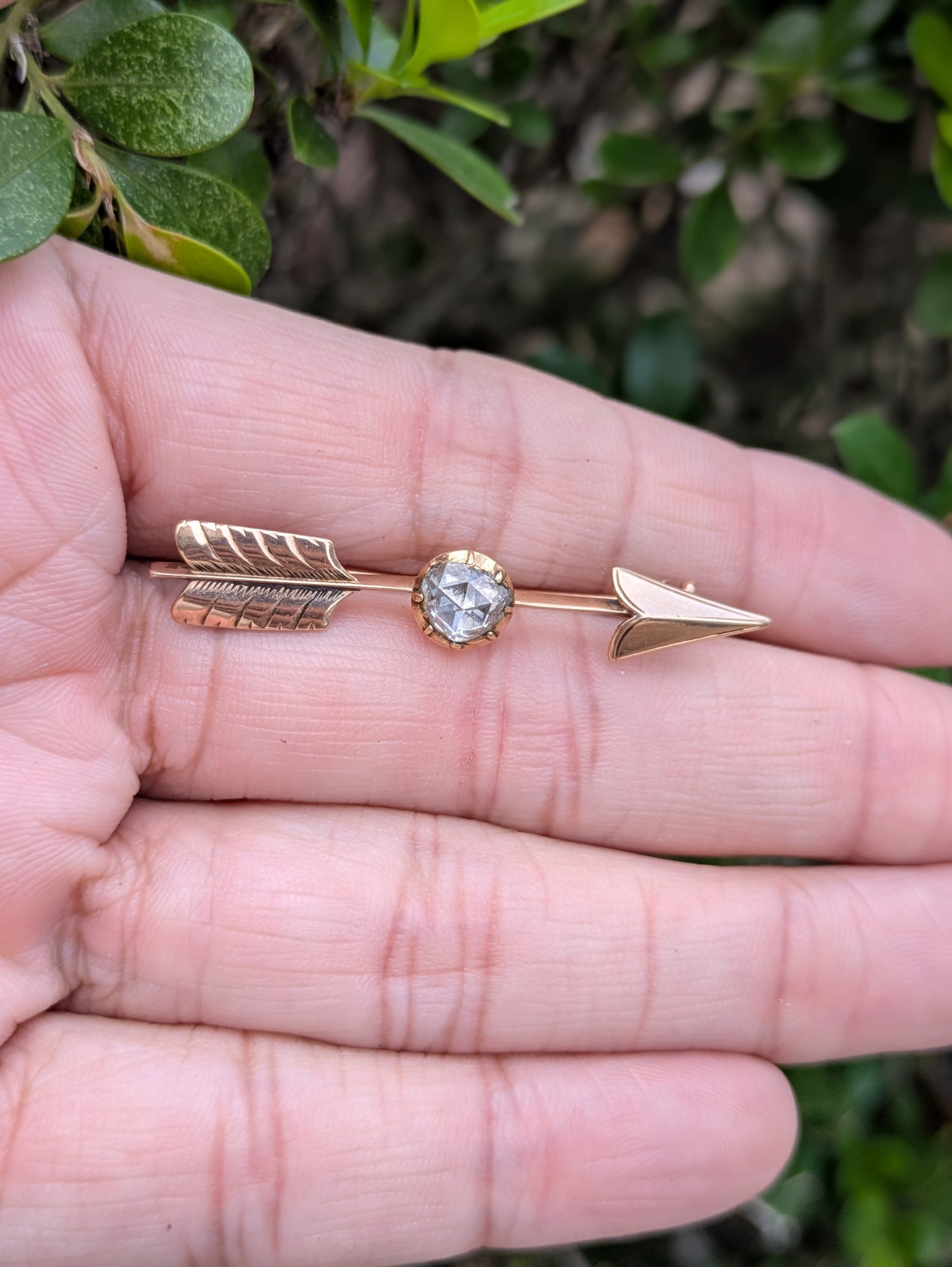 14k Arrow Brooch with Rose Cut Diamond