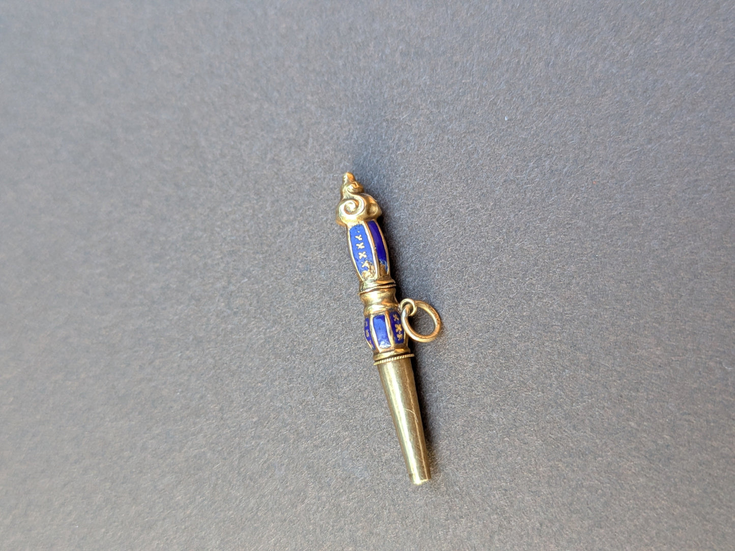 14k Enamel Watch Key