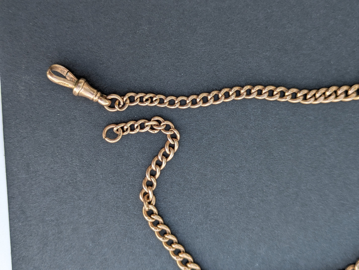 9k Rose Gold Graduated Curb Chain with Dog Clip