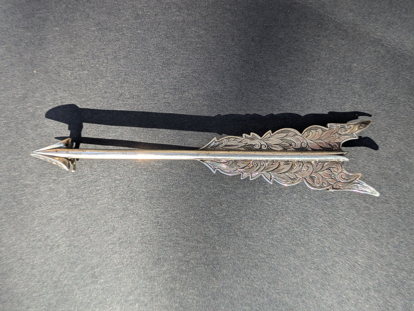 Large Silver Chased Arrow Brooch
