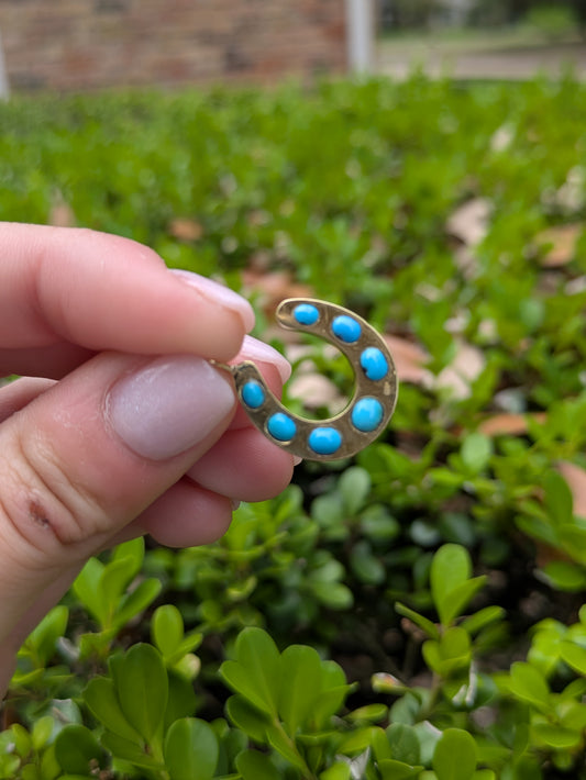 18k French Horseshoe Pendant with Turquoise