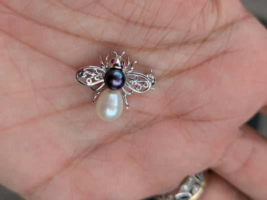 14k White Gold Bee Pin with White & Grey Pearl and Ruby
