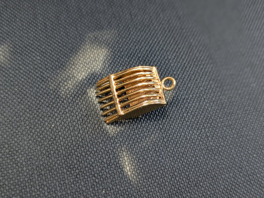 14k Cranberry Picker Charm