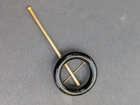 14k Gold and Onyx Brooch