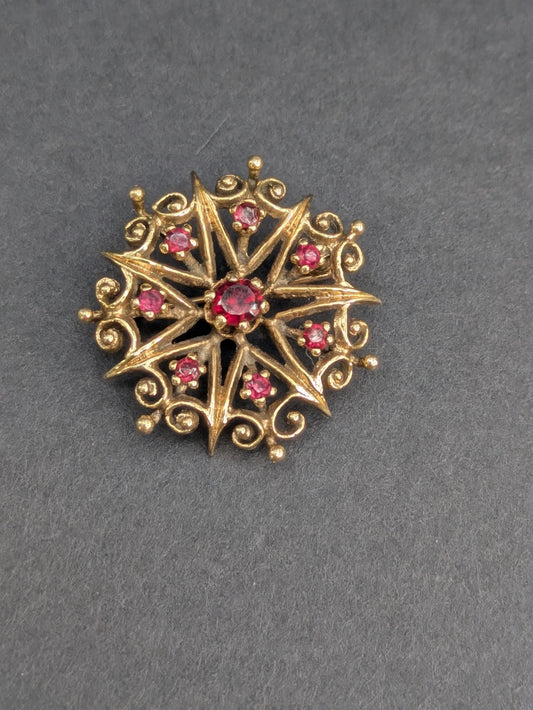 14k Garnet Starburst Pin