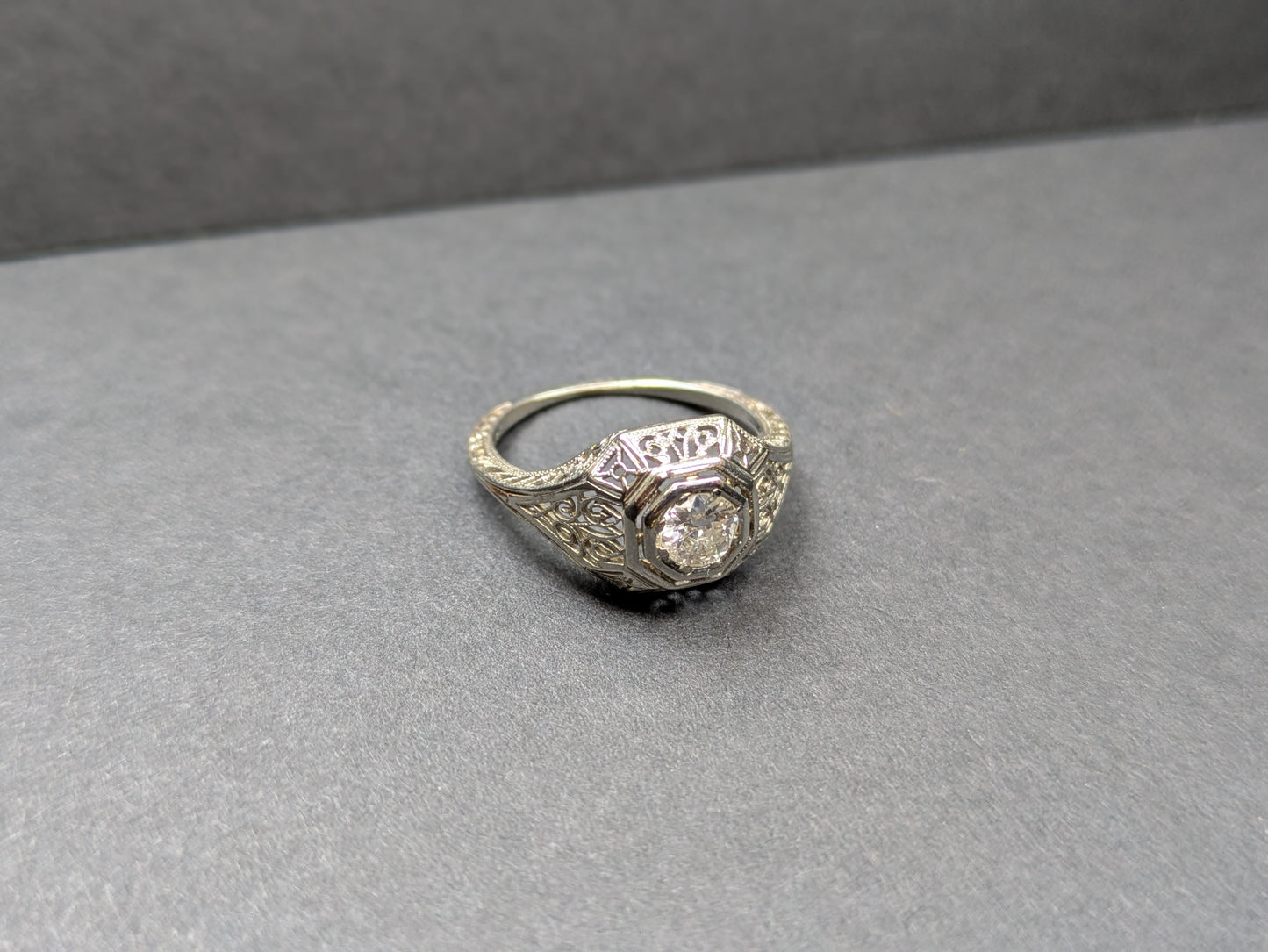 Edwardian 18k White Gold Filigree and Old European Cut Diamond Ring