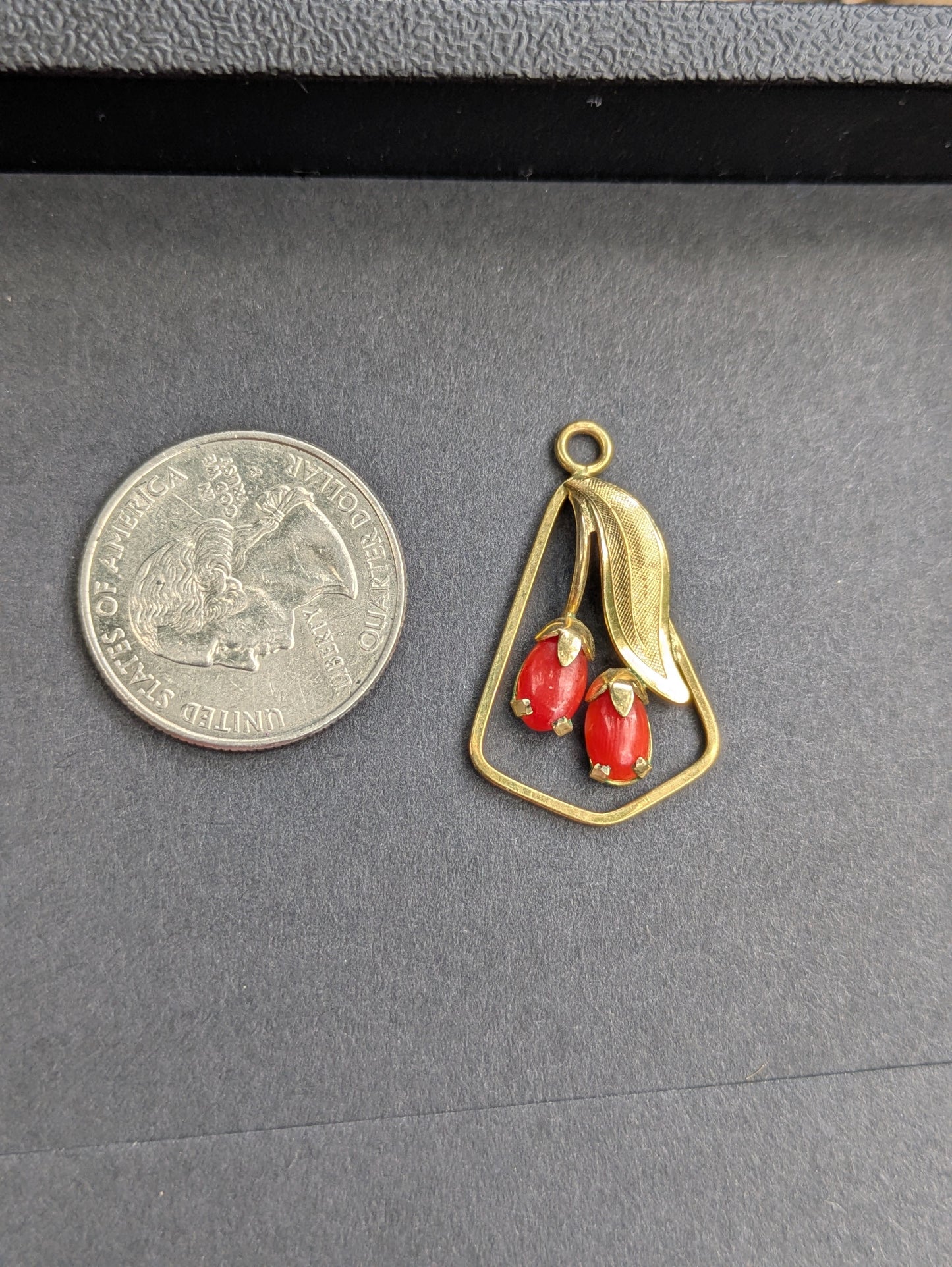 14k Dutch Coral Floral Pendant