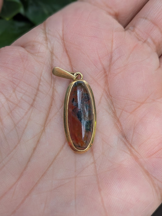 14k Elongated Moss Agate Pendant