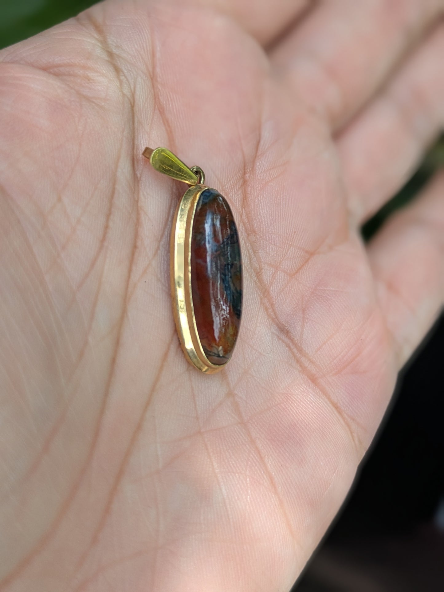 14k Elongated Moss Agate Pendant