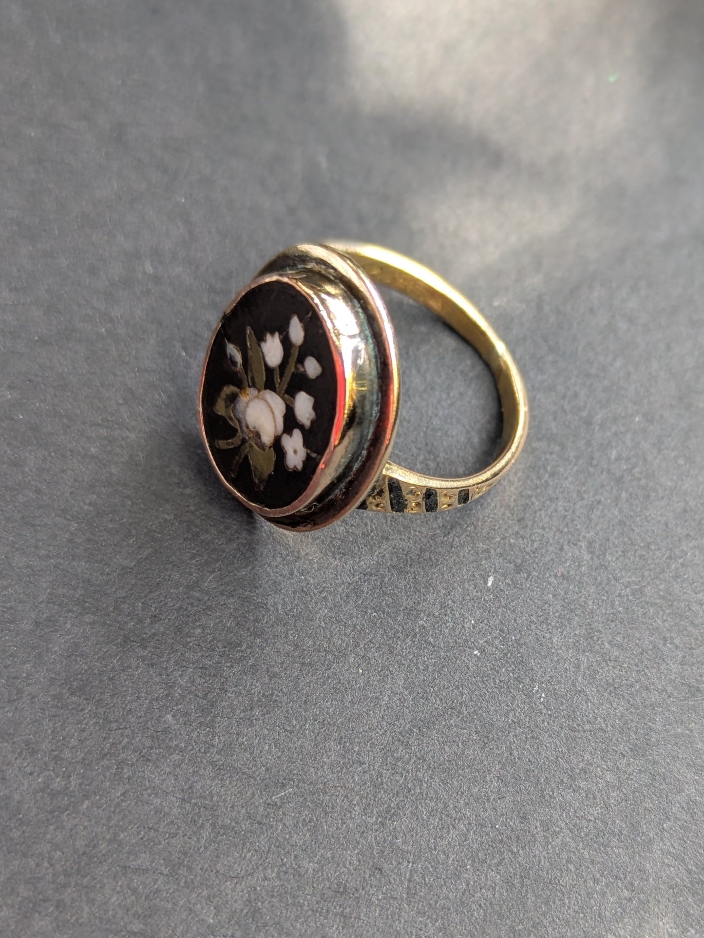 18k Enamel and Pietra Dura Ring