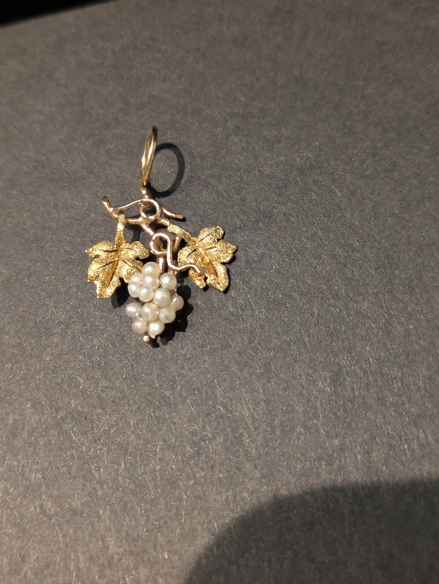 14k Victorian Grape Cluster & Leaves Pendant with Pearl
