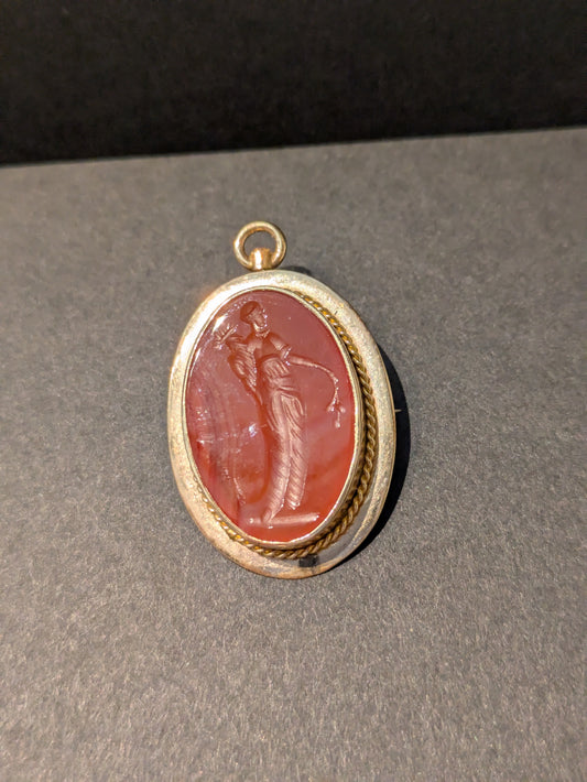 10k Brooch/Pendant with Carnelian Intaglio