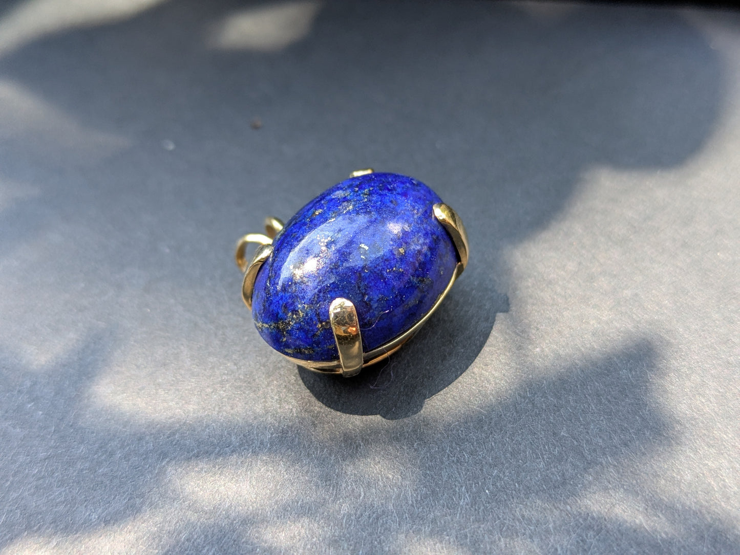 Large 14k Cabachon Lapis Pendant