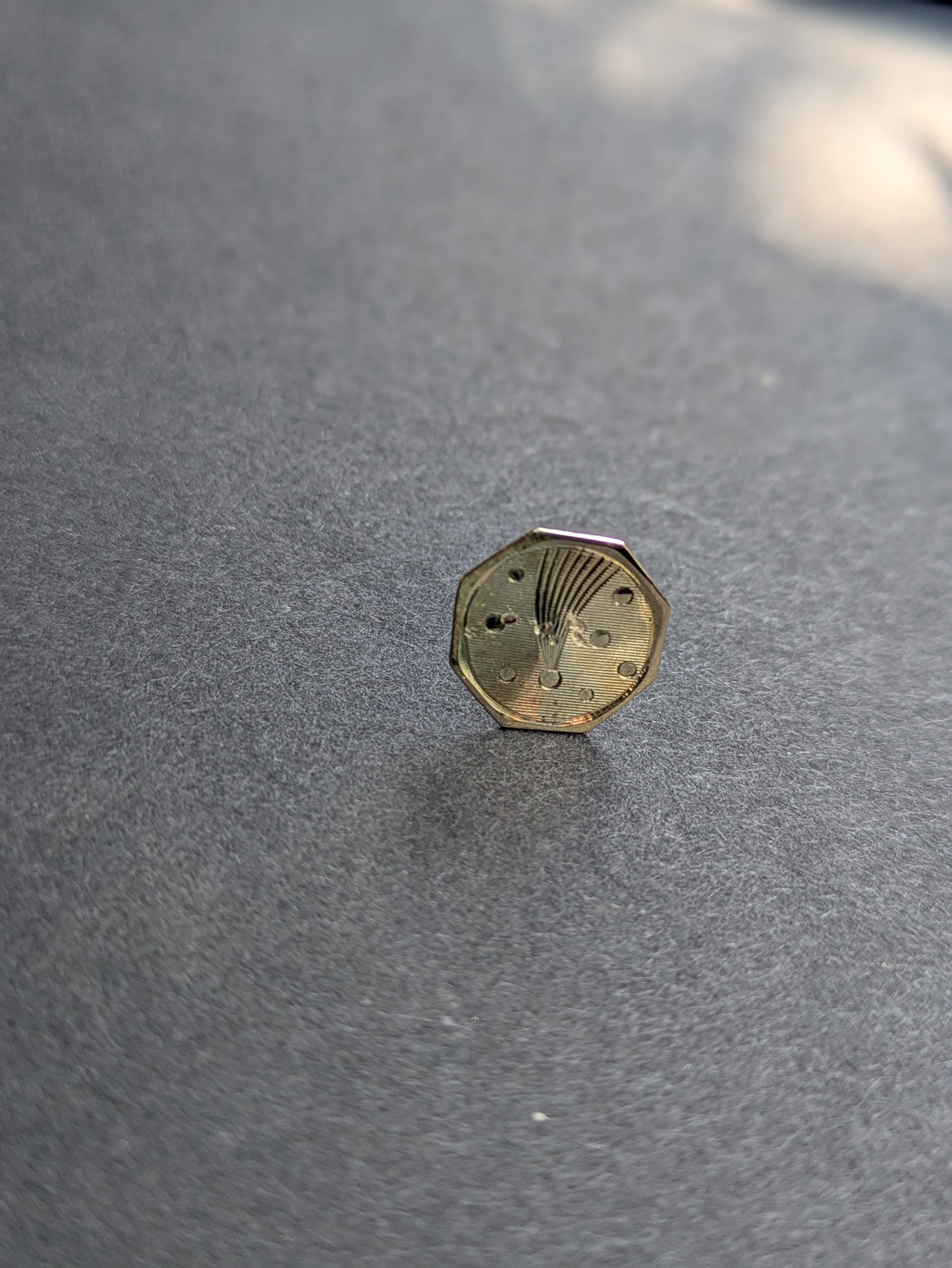 14k Shooting Star Machine-Turned Stud Earrings