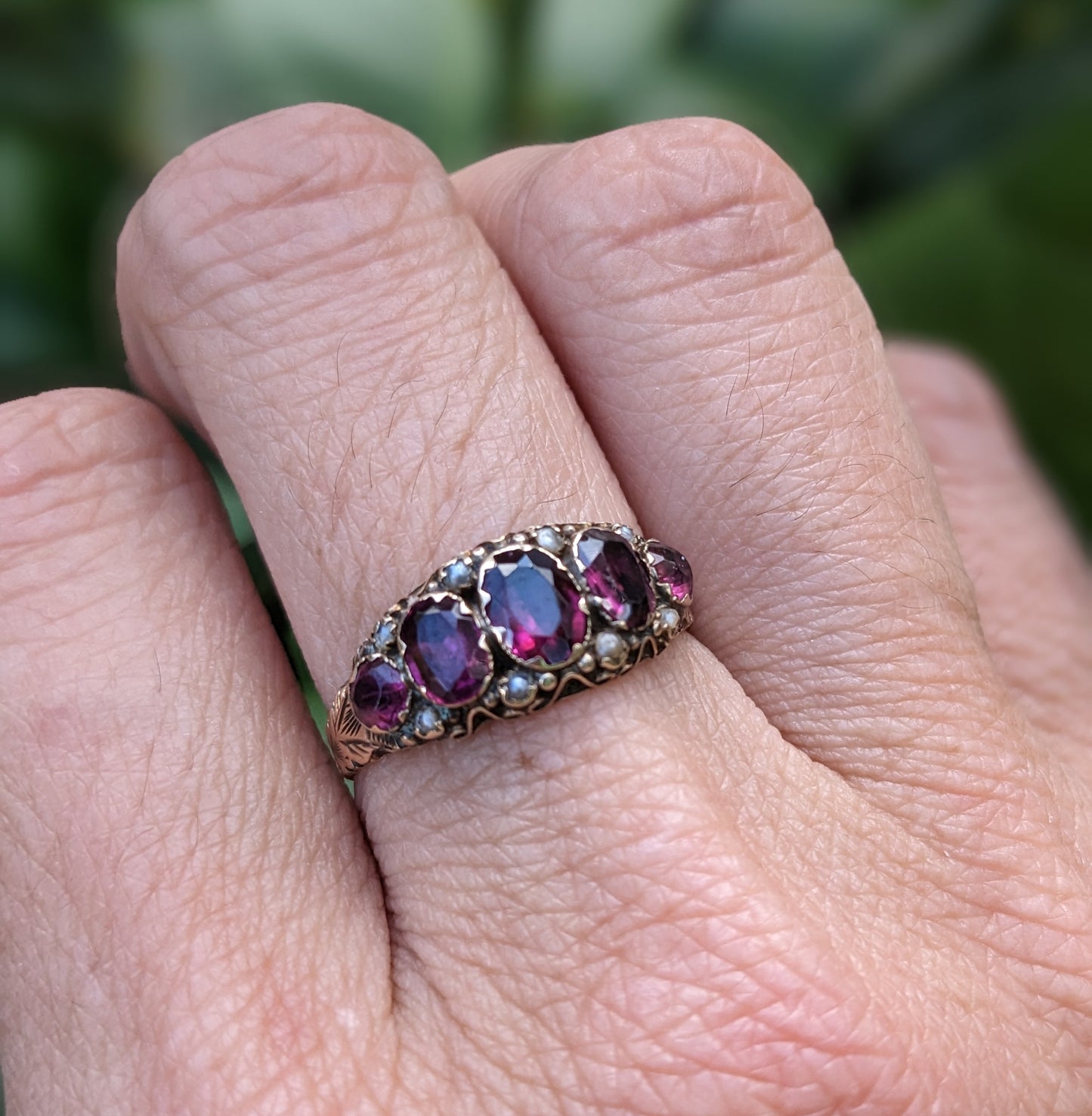 Late Georgian Garnet five stone ring