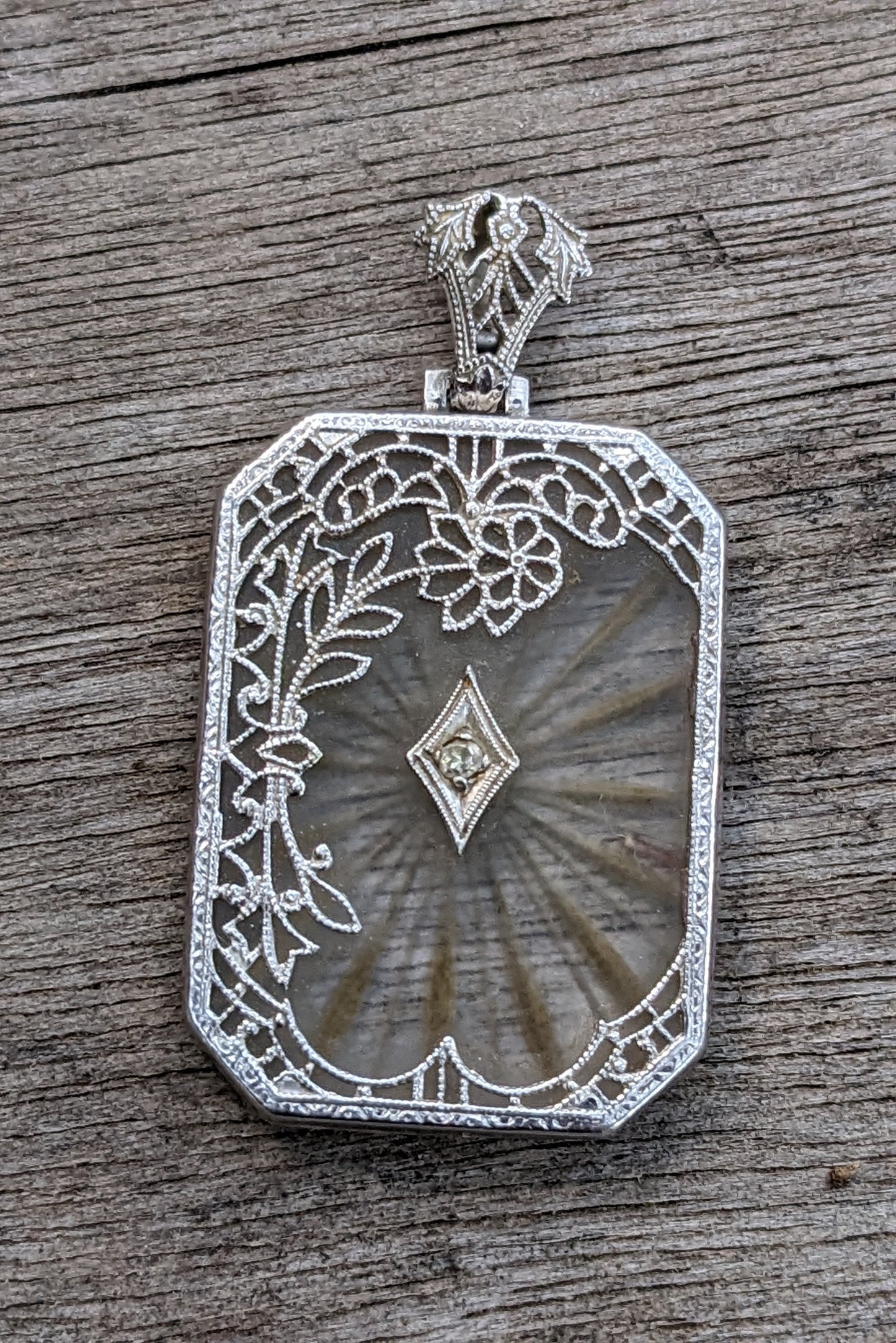 Camphor glass 14k white gold pendant