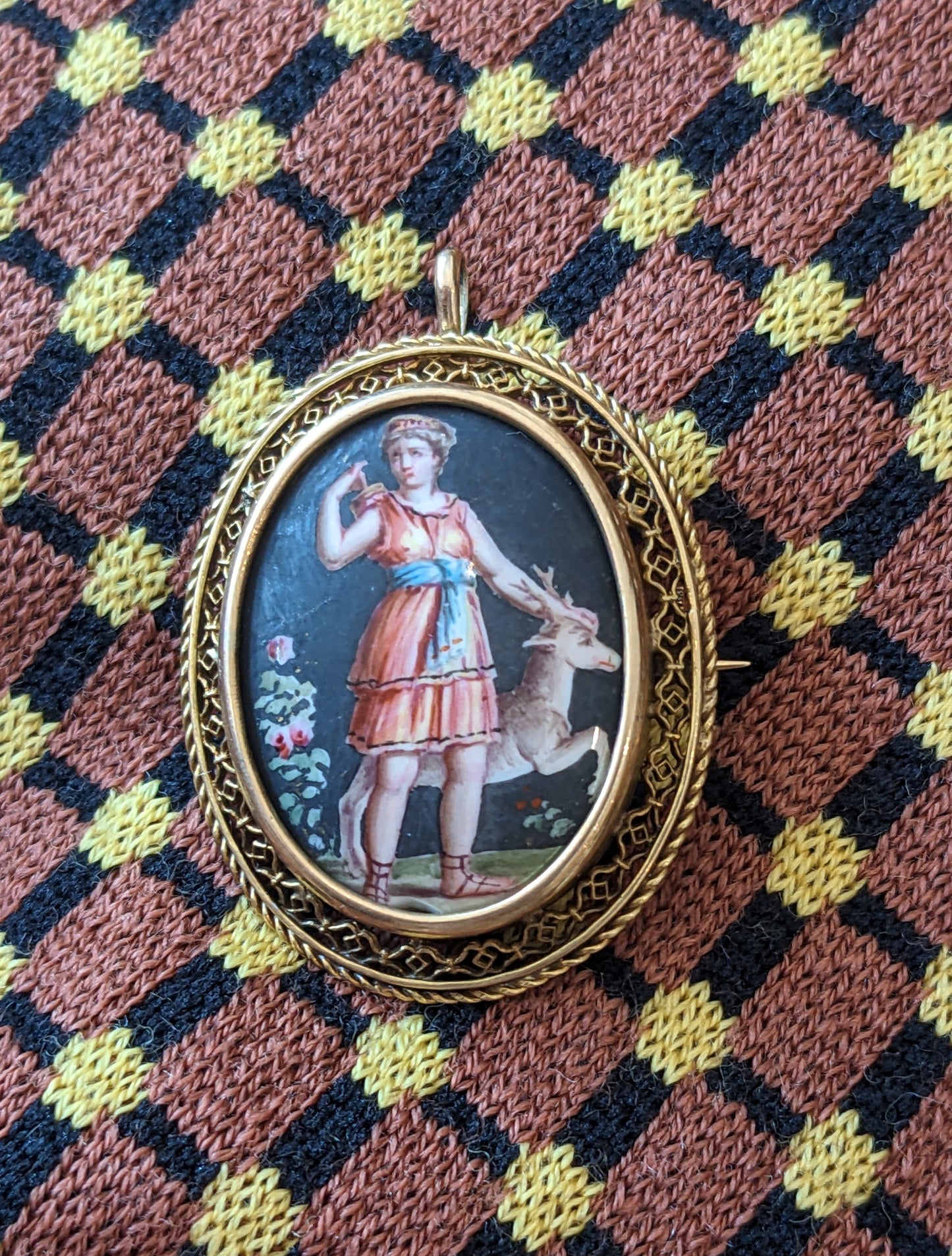 14k Gold Diana Enamel Brooch