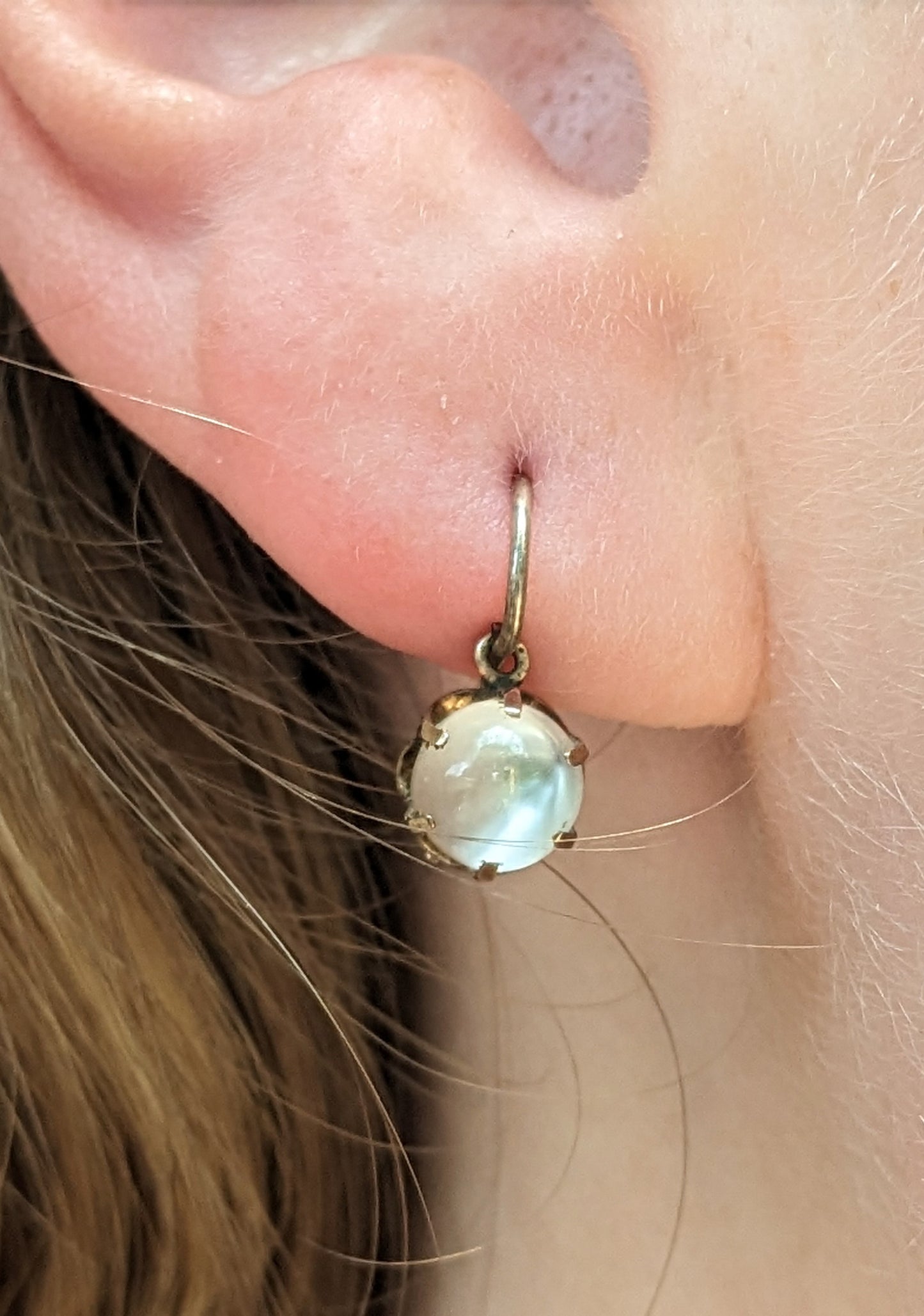 9k French Kidney Wire Moonstone Earrings