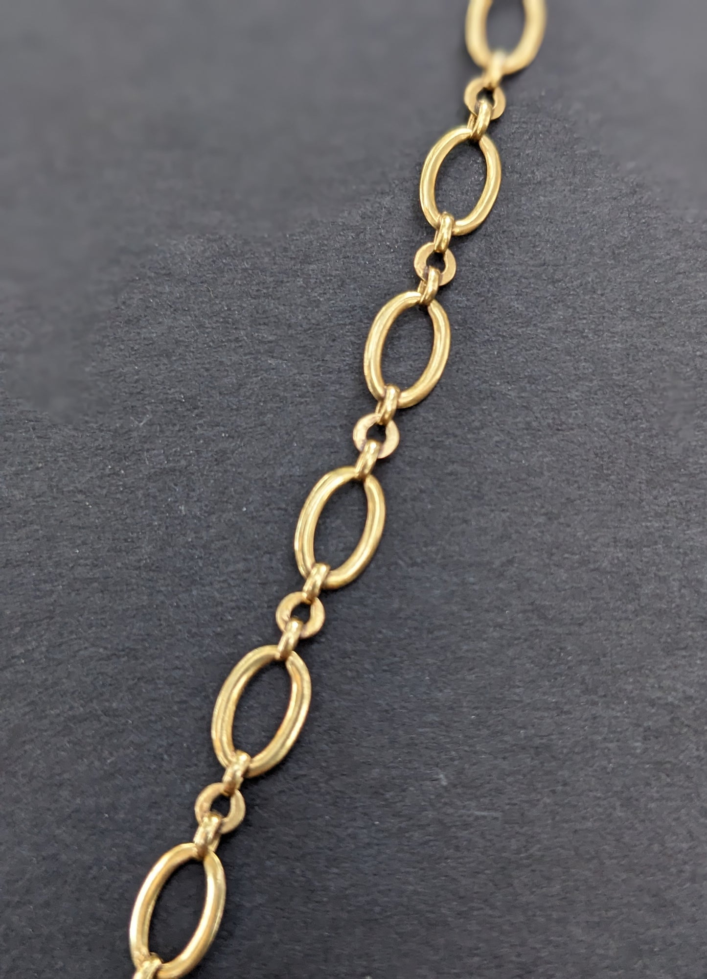 18k Gold Oval Linked Chain