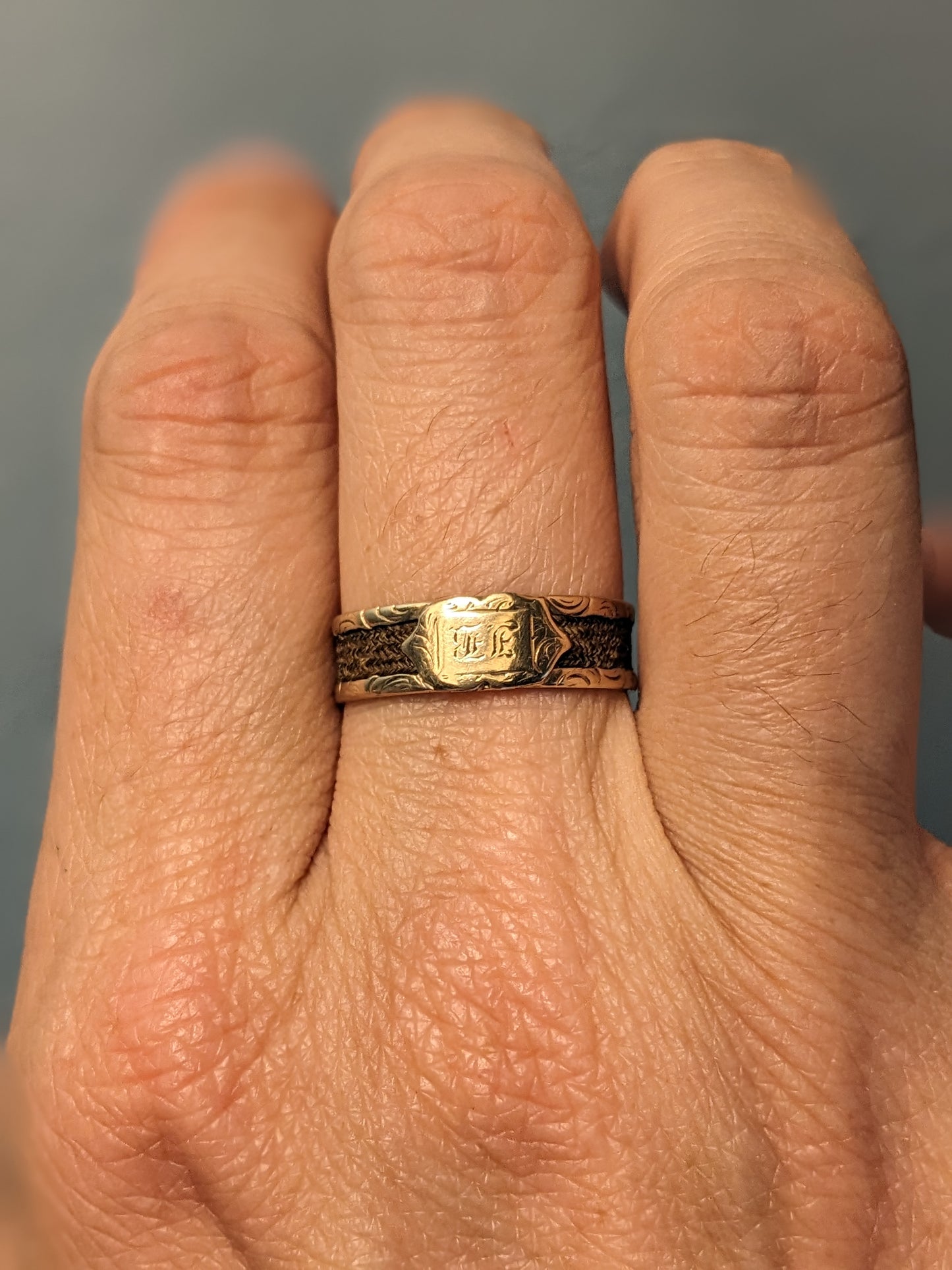 15k Gold Mourning Ring