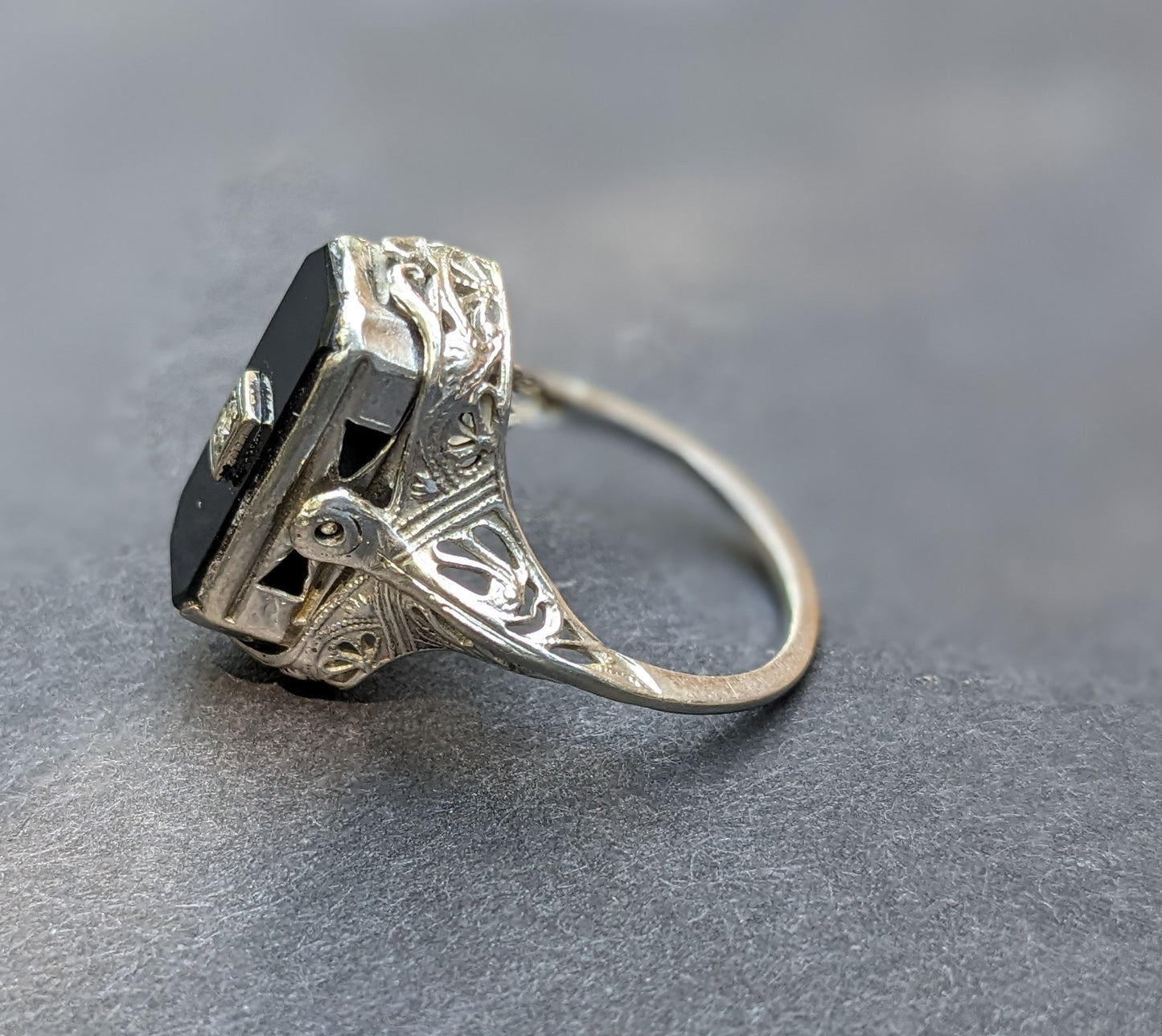 14k White Gold, Cameo, Onyx, and Diamond Flip Ring