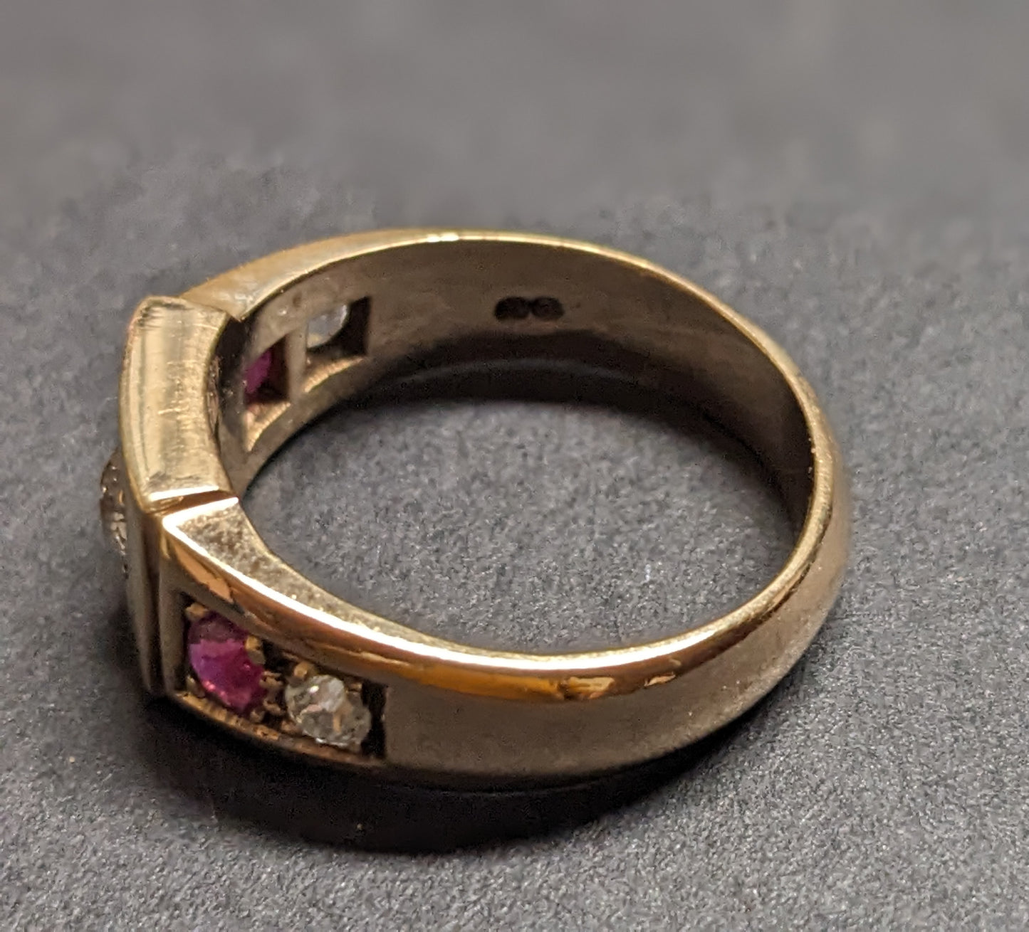 Heavy 9k Ruby and diamond ring