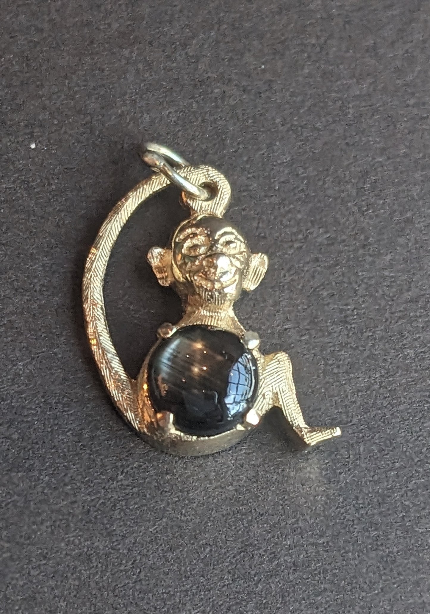 14k Monkey with Star Sapphire Tummy Charm