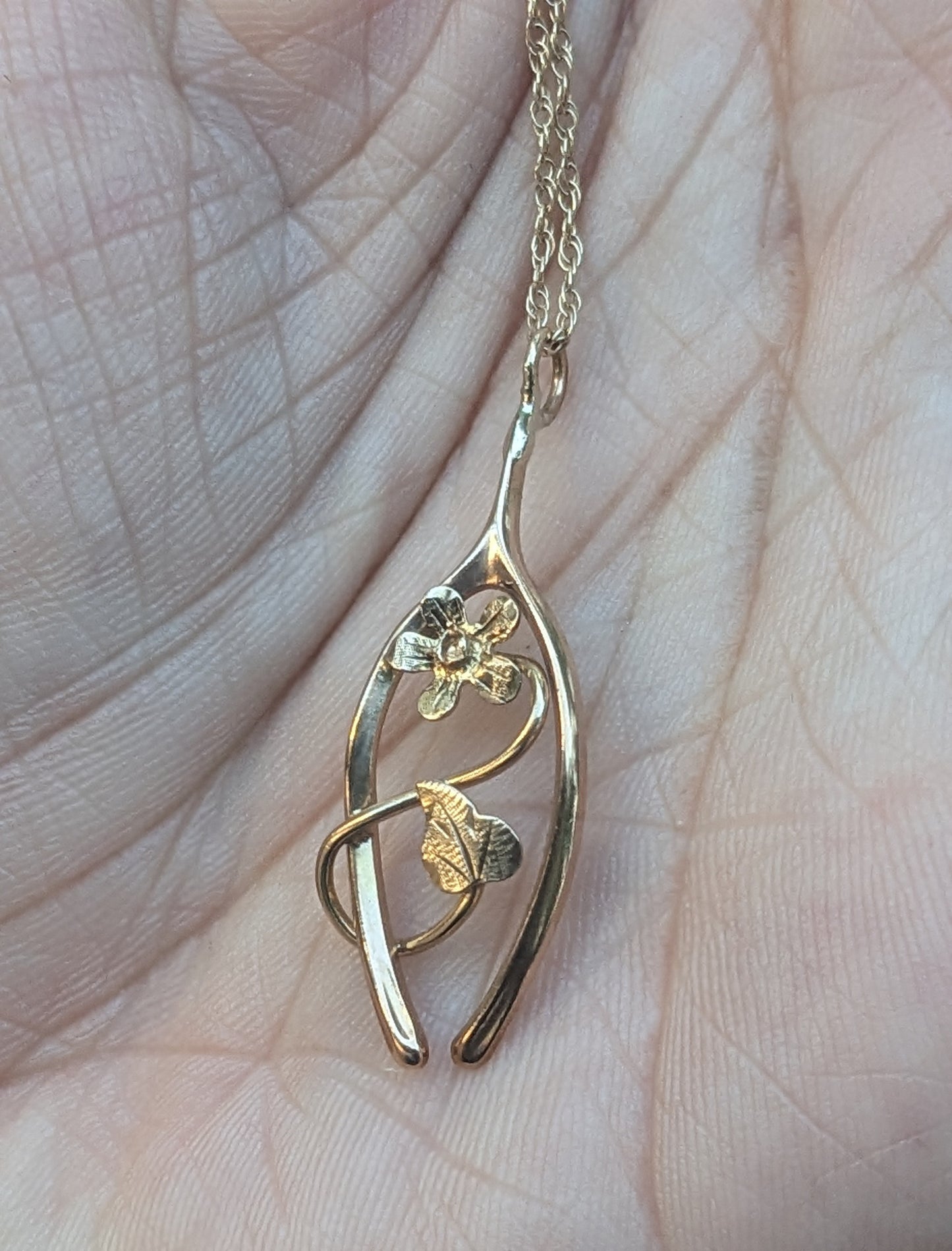 Depression era Wishbone and flower necklace