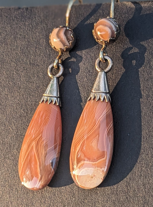 Agate Teardrop and Gold Earrings